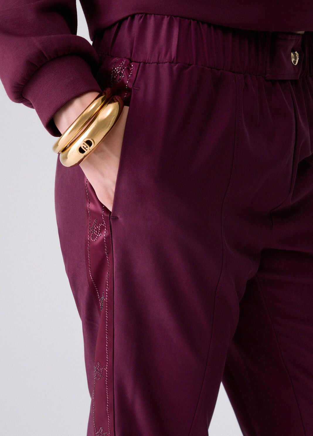 Jogging pants with logo tape aubergine Liu Jo - large image number 4