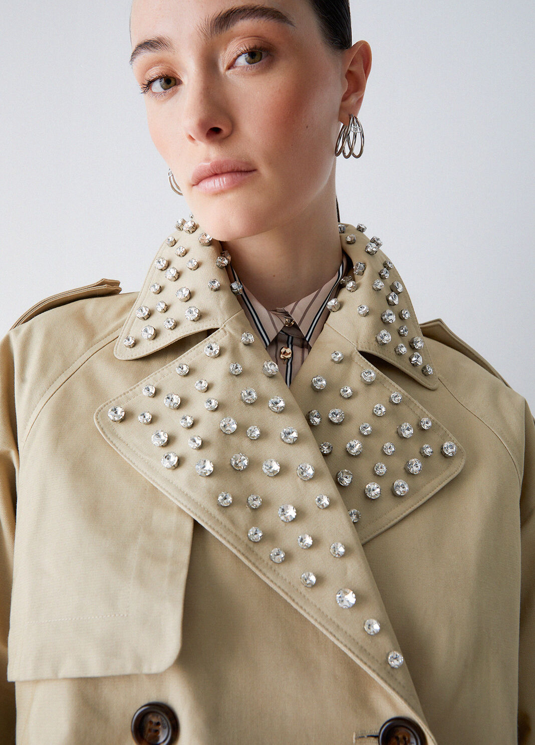 Trenchcoat mit Schmuckstickereien Cappuccino Liu Jo - large image number 4