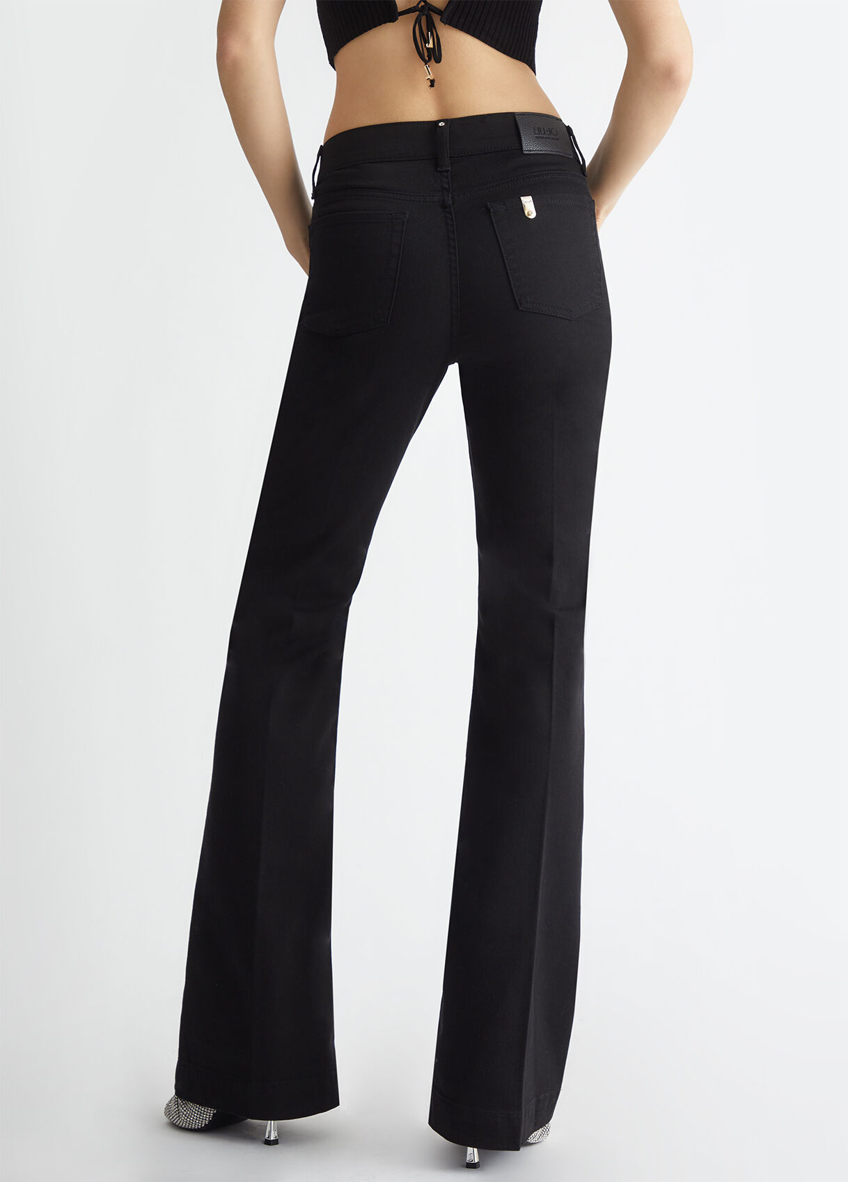 Pantaloni bootcut a vita alta