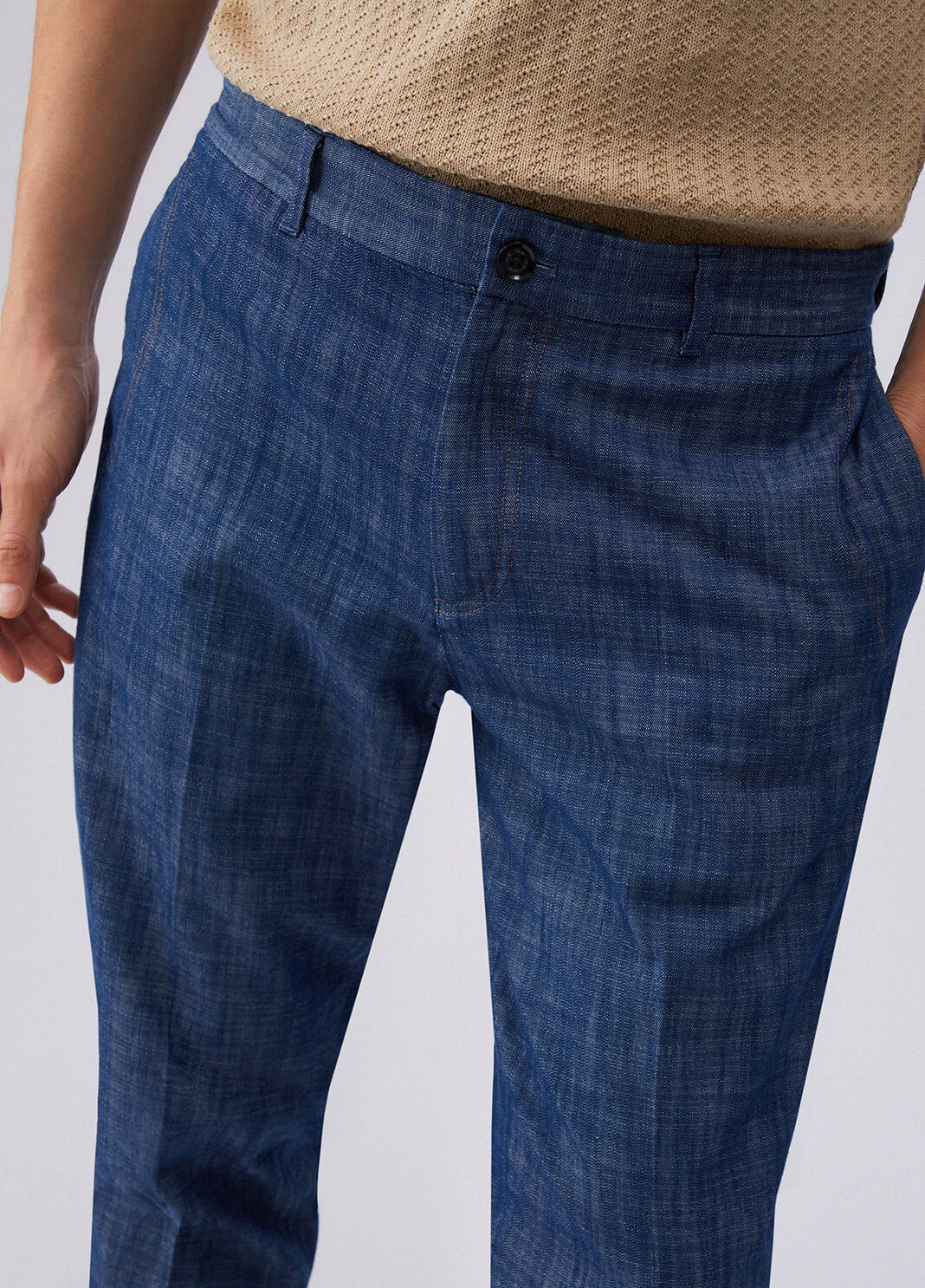 Chinohose aus Chambray-Denim Blau Liu Jo - large image number 4