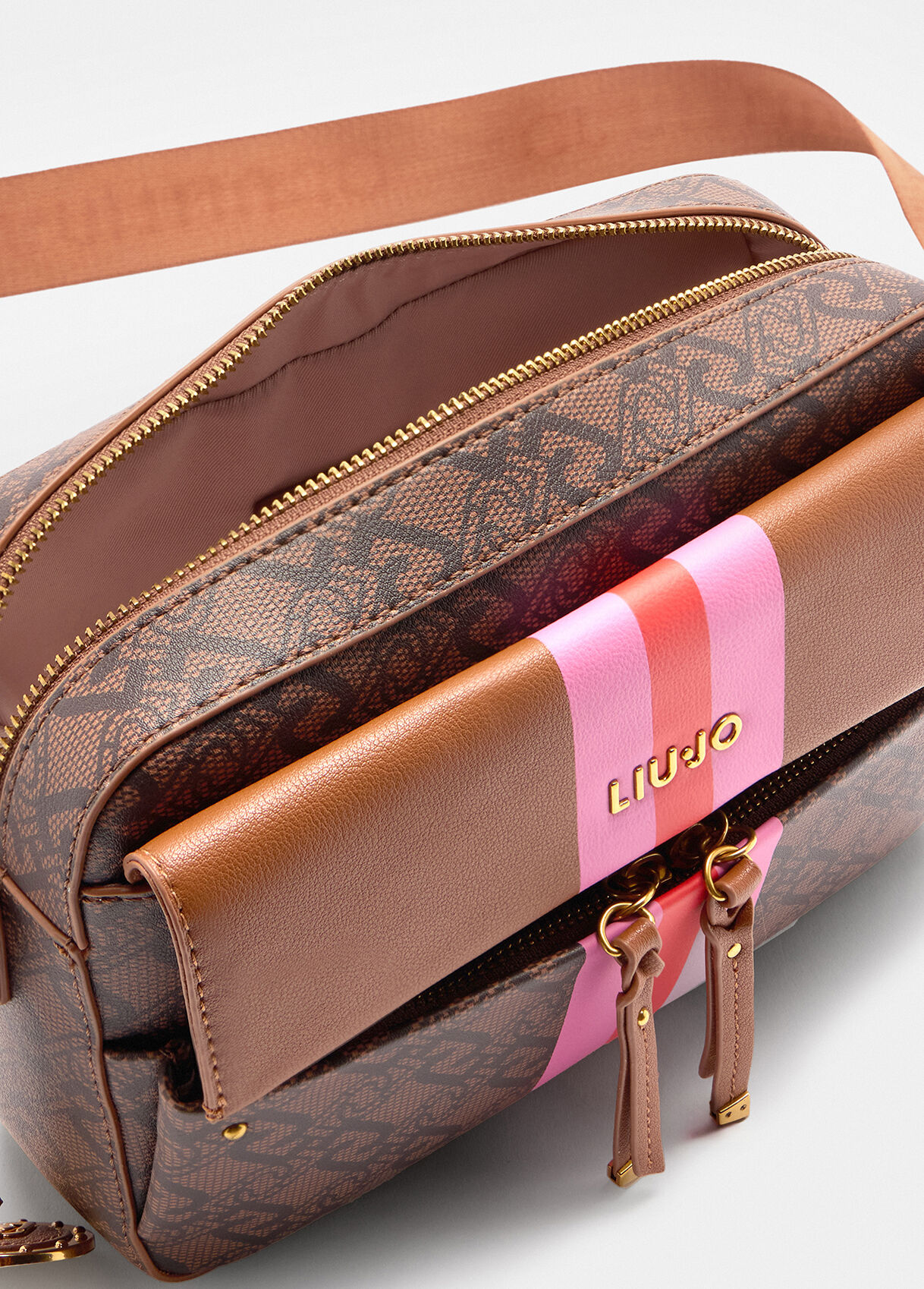Medium crossbody bag with charm colour brown | Liu Jo