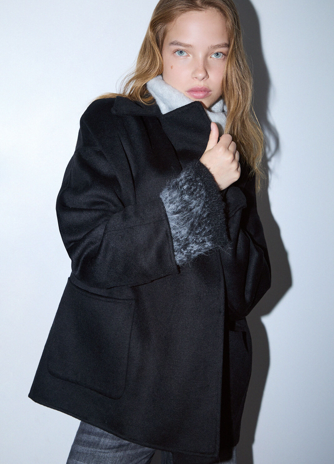 Cappotto corto in lana nero Liu Jo - large image number 3