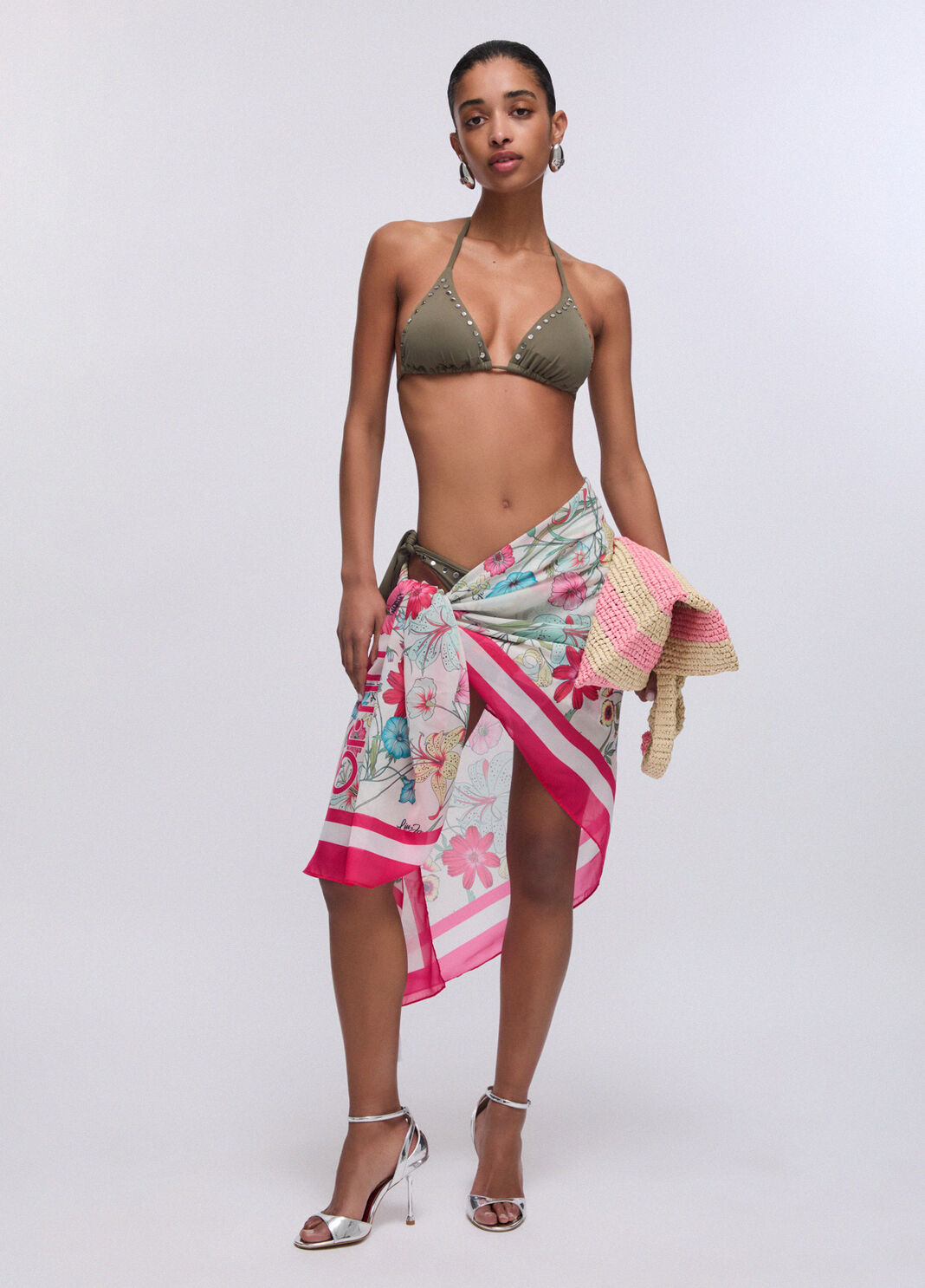 Bikini-Top und Slip mit Nieten Gr&uuml;n Liu Jo - large image number 5