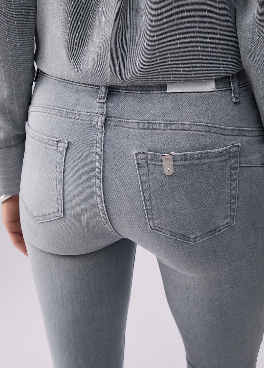 Skinny-Jeans mit hohem Bund Denim-Grau Liu Jo - large image number 4