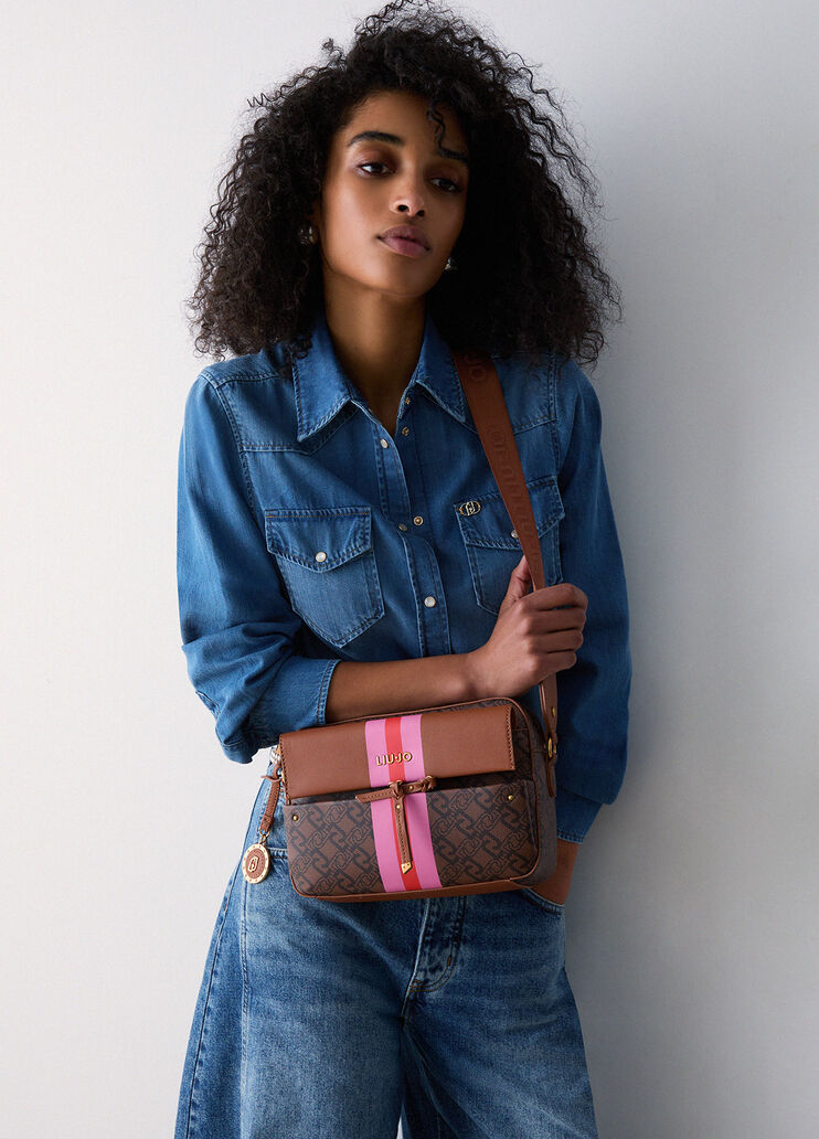 Sac &agrave; bandouli&egrave;re format moyen avec charm marron Liu Jo - medium