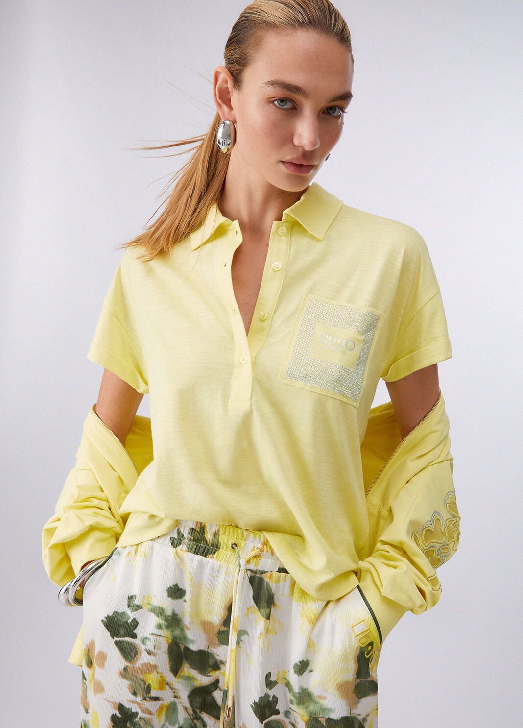 Poloshirt mit Strass Gelb Liu Jo - large image number 2