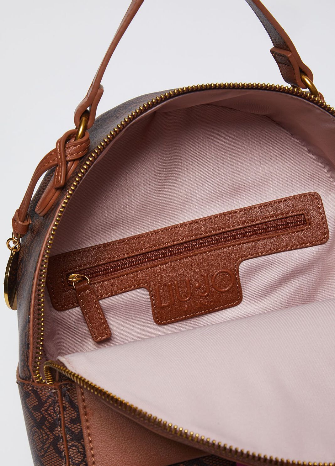 Sac &agrave; dos monogramm&eacute; marron Liu Jo - large image number 5