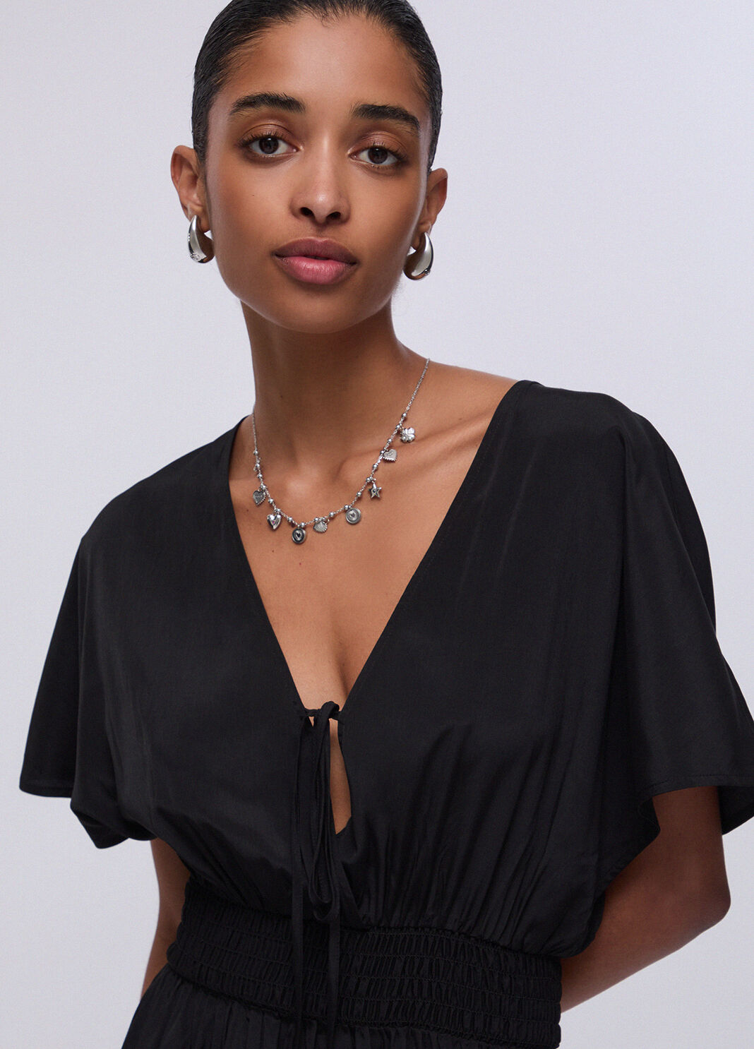 Kurzes Kleid mit Umhang Schwarz Liu Jo - large image number 4