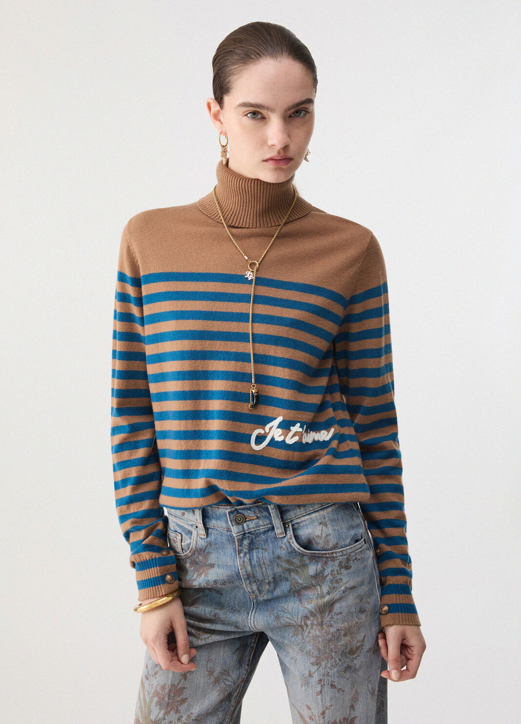 Pull col roul&eacute; &agrave; rayures avec broderie beige Liu Jo - large image number 0