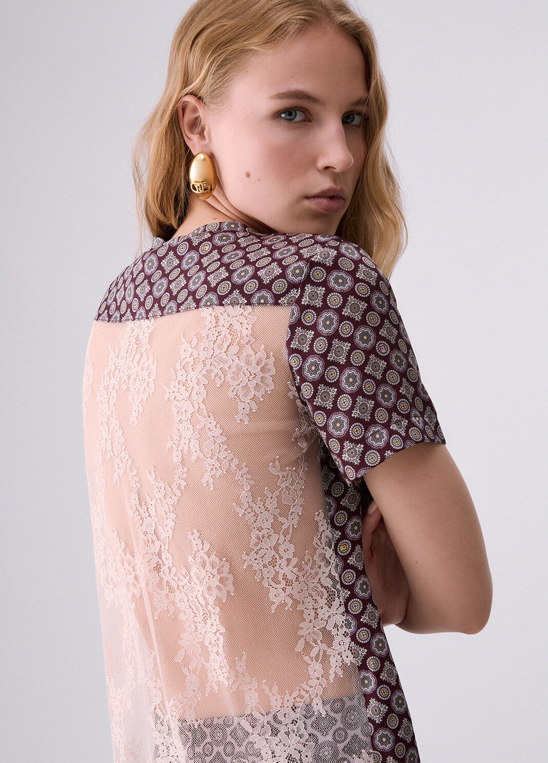 Top mit Spitzendetails Aubergine Liu Jo - large image number 4