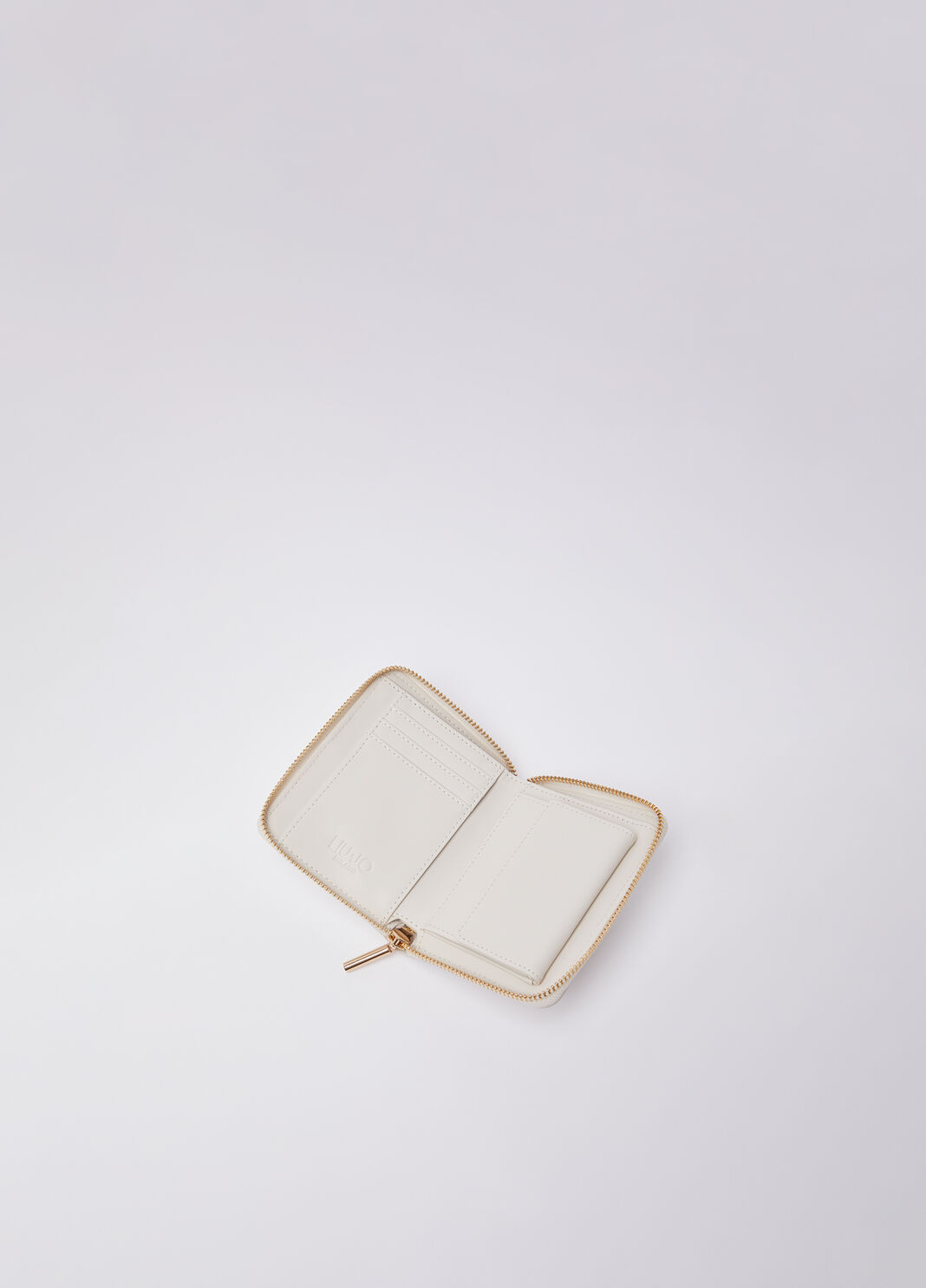 Portafoglio piccolo matelass&eacute; panna Liu Jo - large image number 3