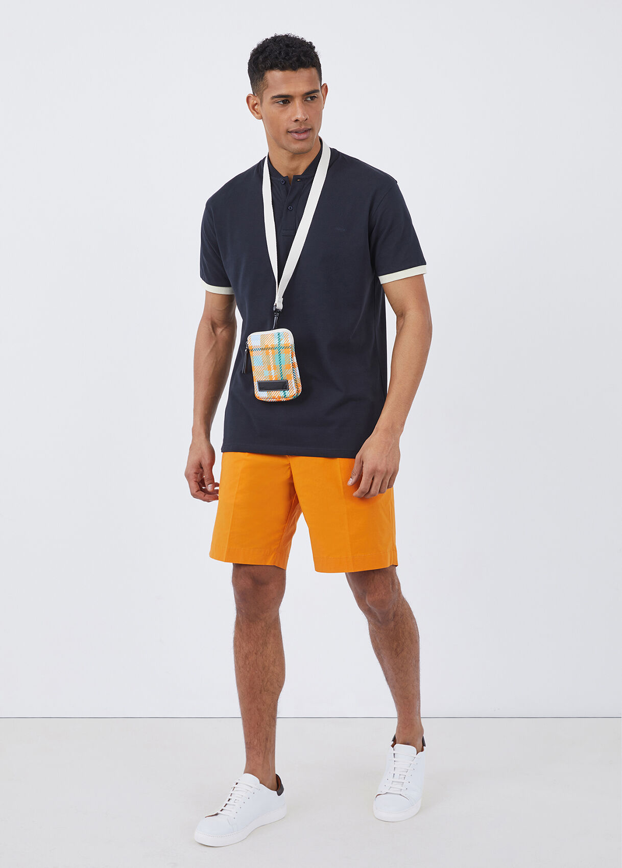 Men's shorts: cargo, denim and designer | shop online at LIU JO