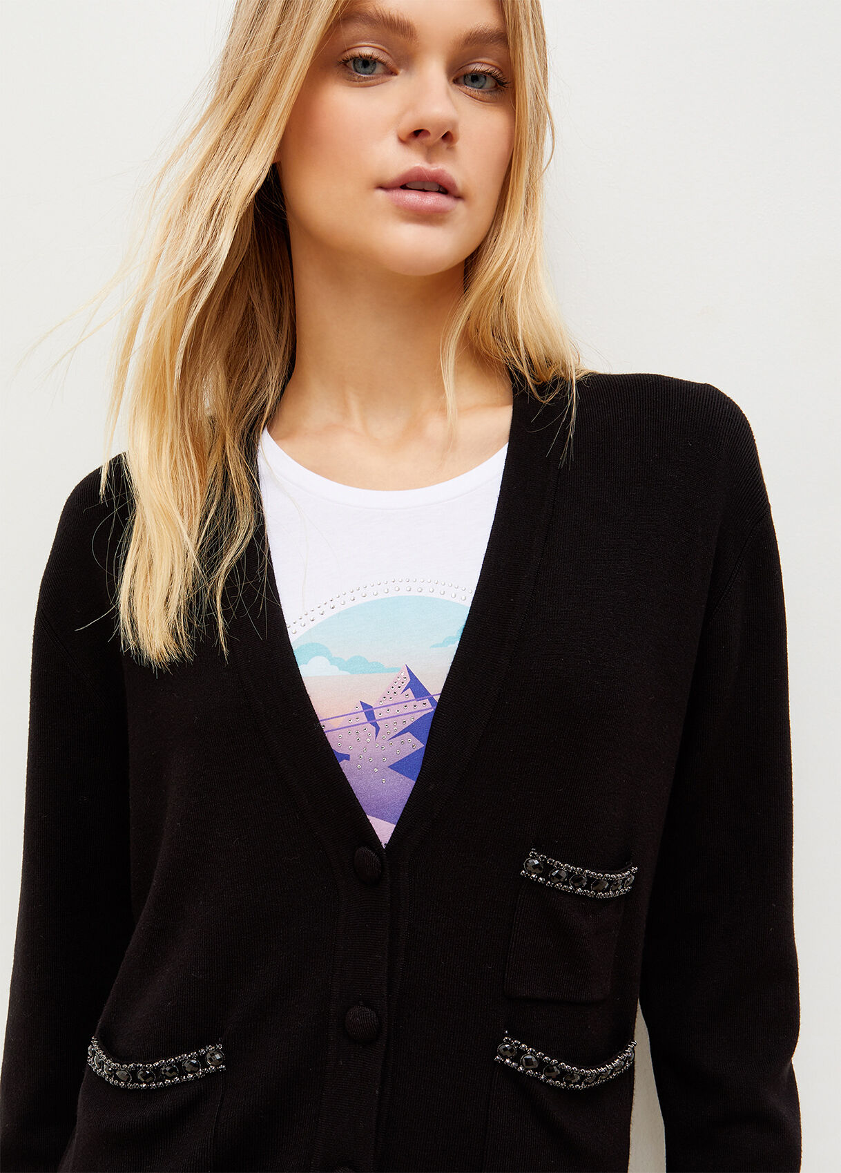 Eco-friendly cardigan with rhinestones