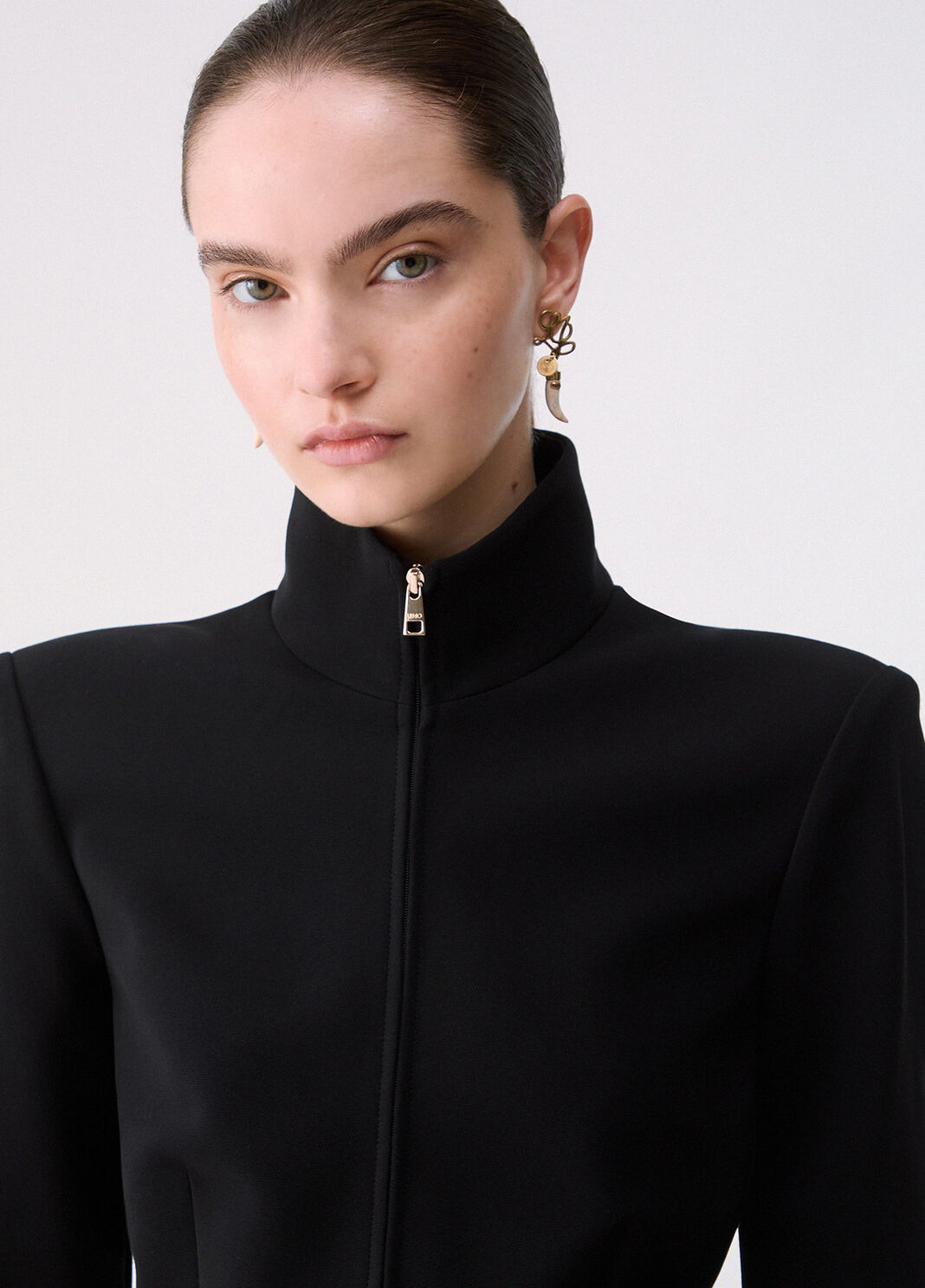 Kurzes Kleid mit Cut-outs schwarz Liu Jo - large image number 4