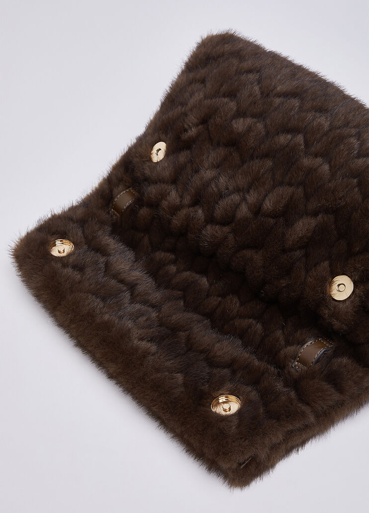 Riccy Bag in Faux Fur dark brown Liu Jo - medium