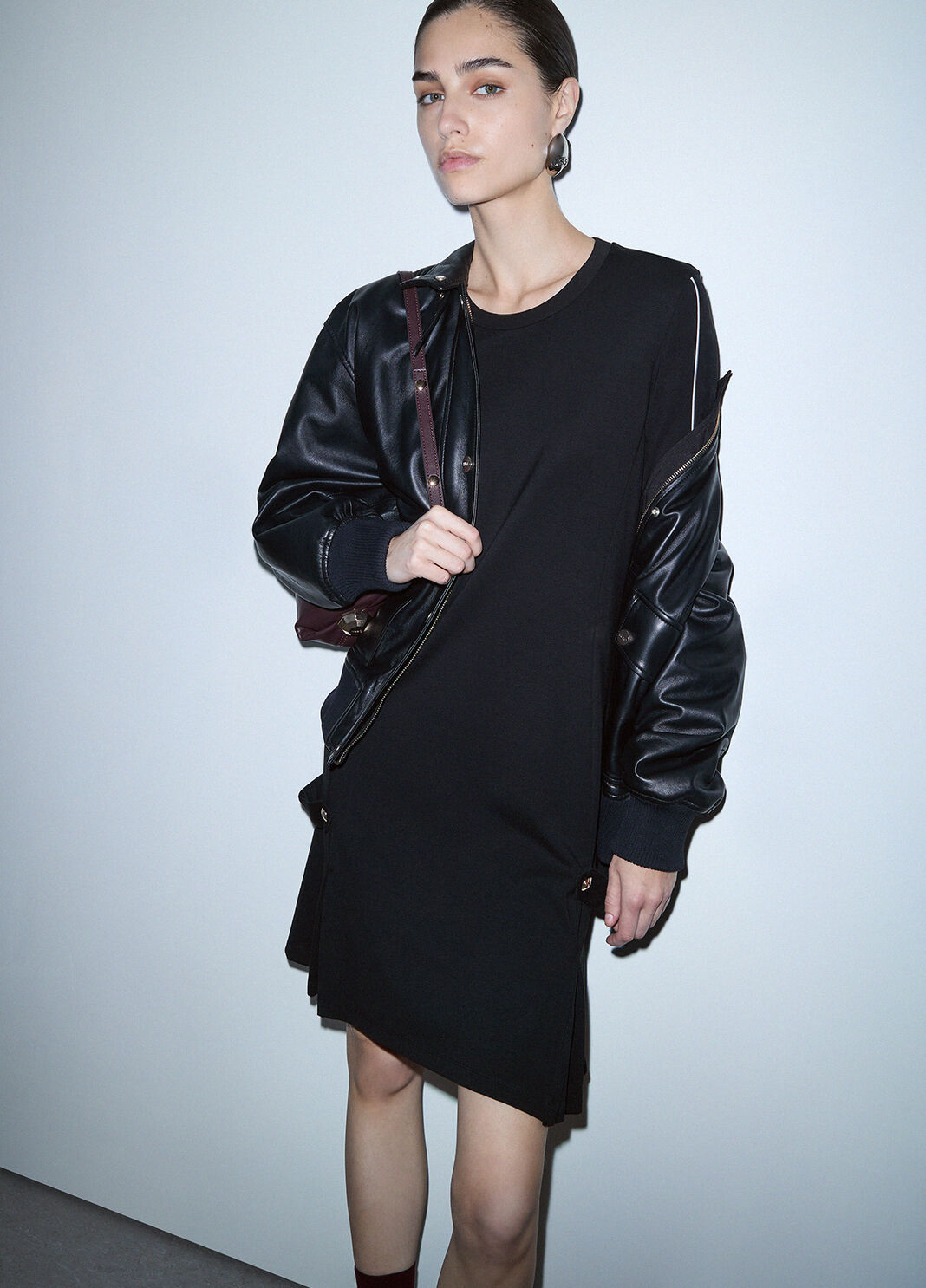 Robe courte en tissu Punto Milano noir Liu Jo - large image number 2