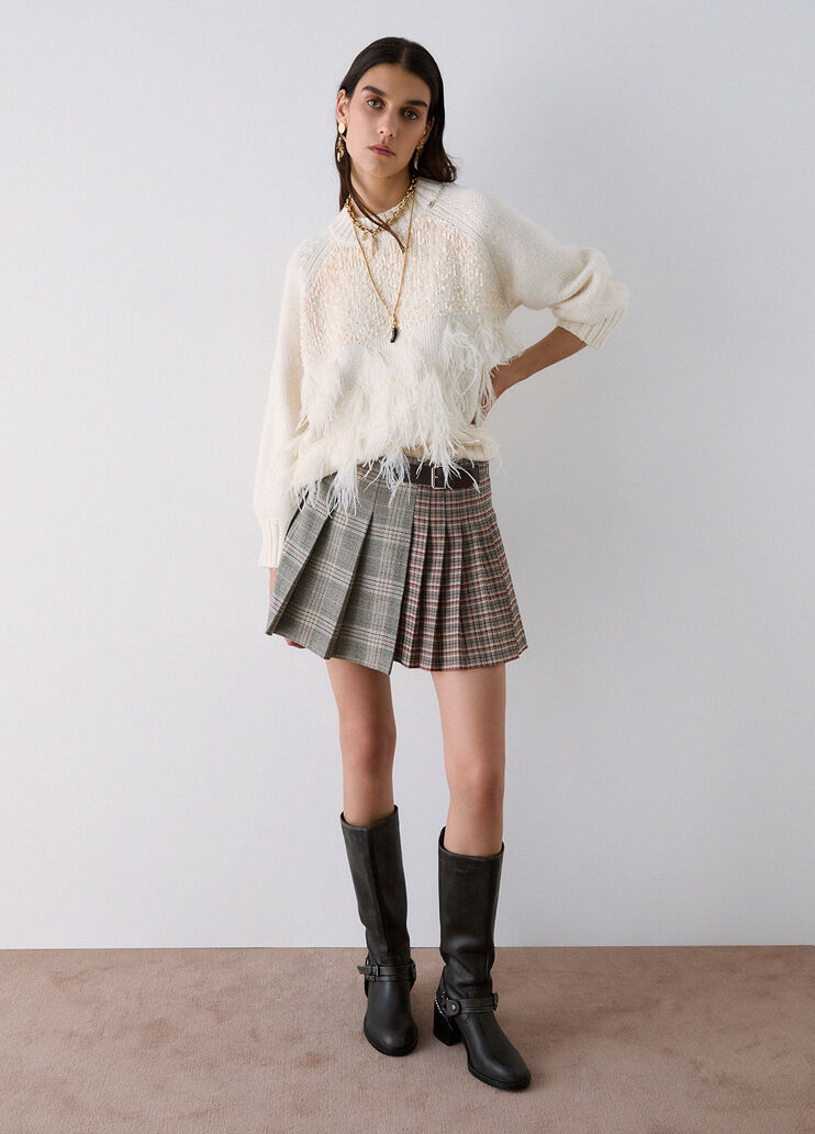 Maglia con piume e paillettes burro Liu Jo - medium