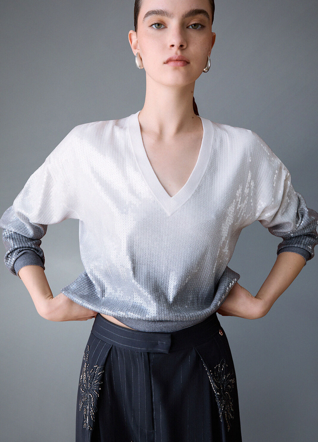 D&eacute;grad&eacute; Sweater with Sequins grey Liu Jo - large image number 3