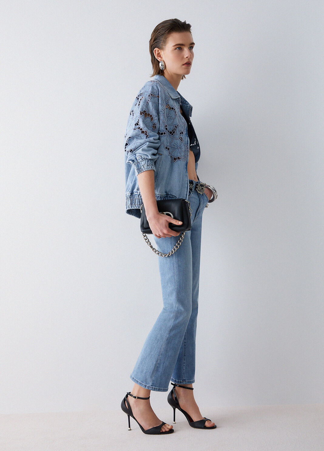 Jean bootcut cropped denim bleu fonc&eacute; Liu Jo - large image number 2