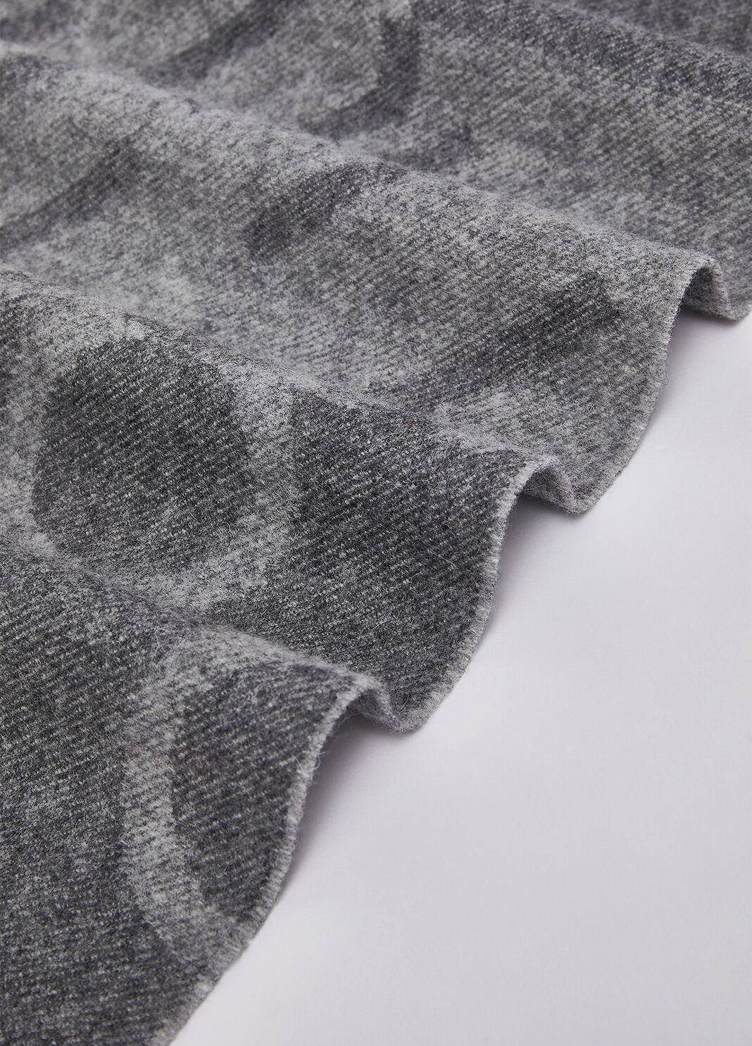 Scarf in wool and cashmere dark grey Liu Jo - large image number 4