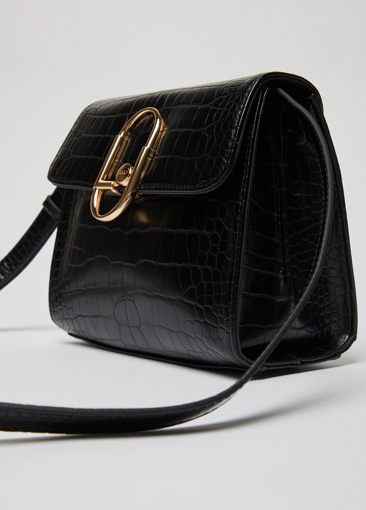 croc effect handbag