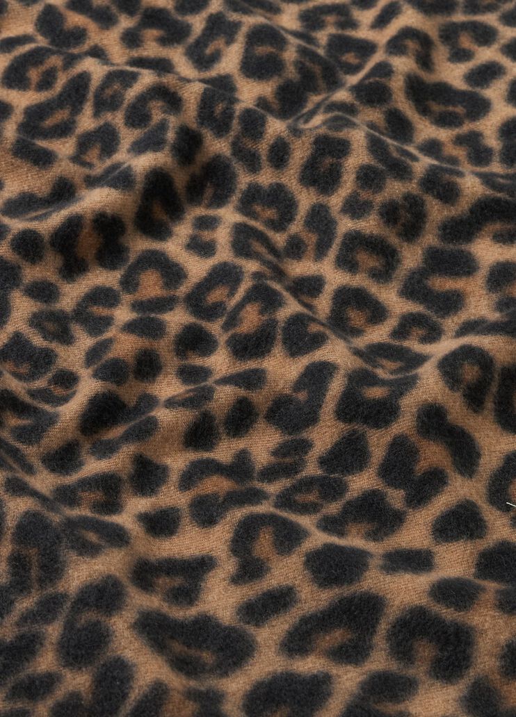 Animal-print stole with brooch animal print Liu Jo - large image number 5