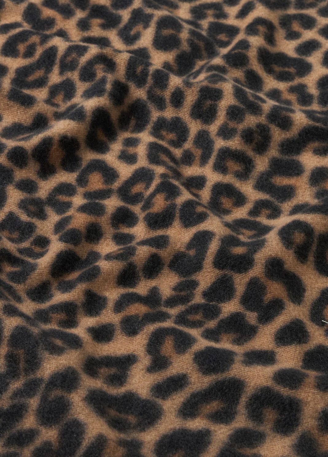 Animal-print stole with brooch animal print Liu Jo - large image number 5