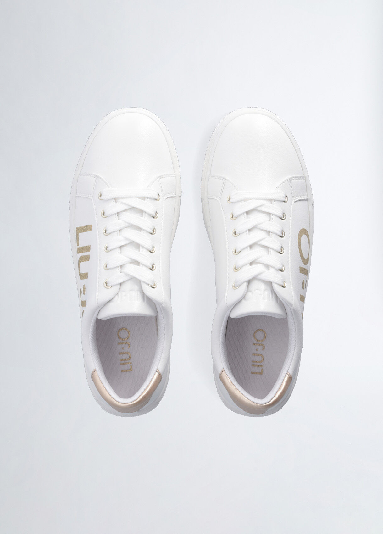 Sneakers with maxi logo