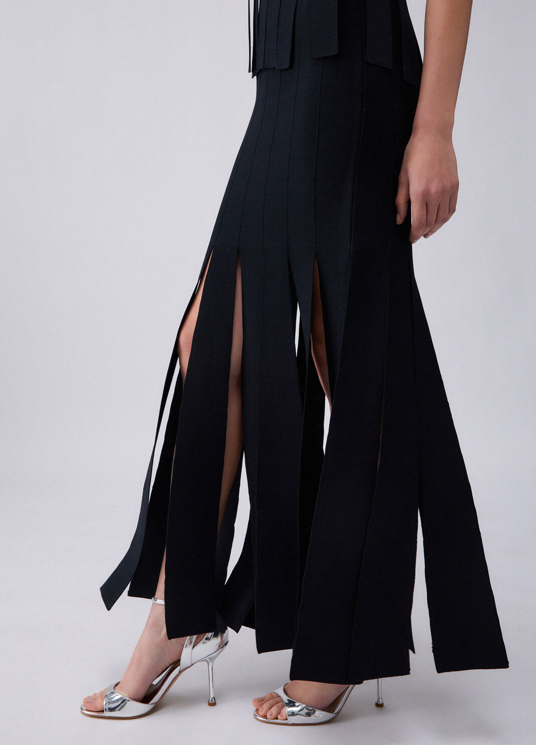 Falda de punto con flecos negro Liu Jo - large image number 4