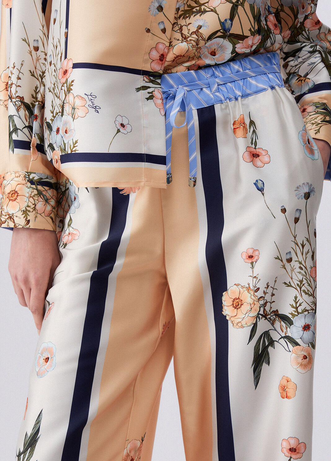 Hose aus bedrucktem Twill Orange Liu Jo - large image number 4