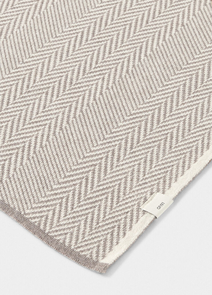 Wool chevron scarf beige Liu Jo - large image number 4 Wool chevron scarf beige Liu Jo - large image number 4