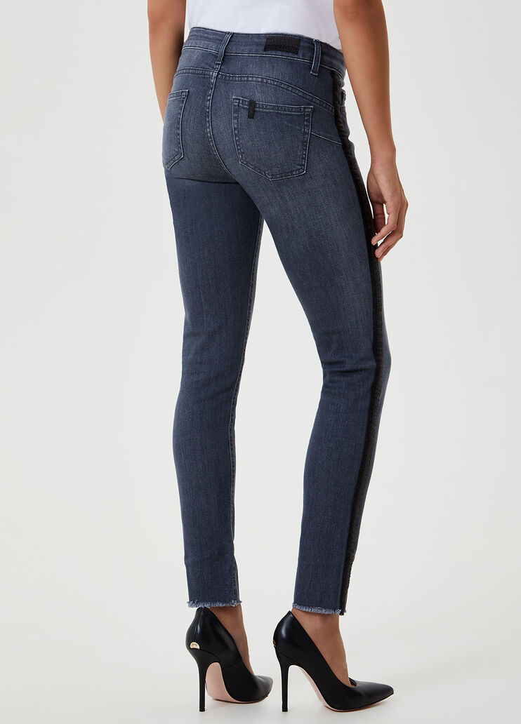 Vaqueros pitillo ecosostenibles con aplicaciones Gris Liu Jo - large image number 1