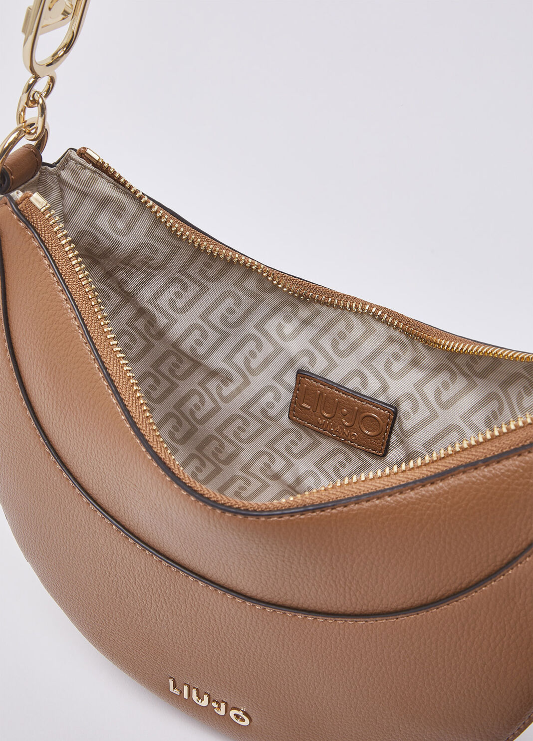 Mittelgro&szlig;e Hobobag mit Anh&auml;nger braun Liu Jo - large image number 6