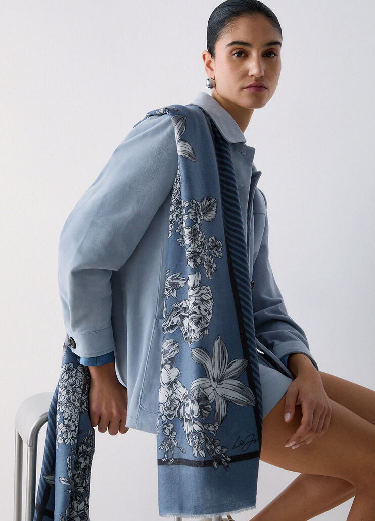 Stola con fiori denim chiaro Liu Jo - medium