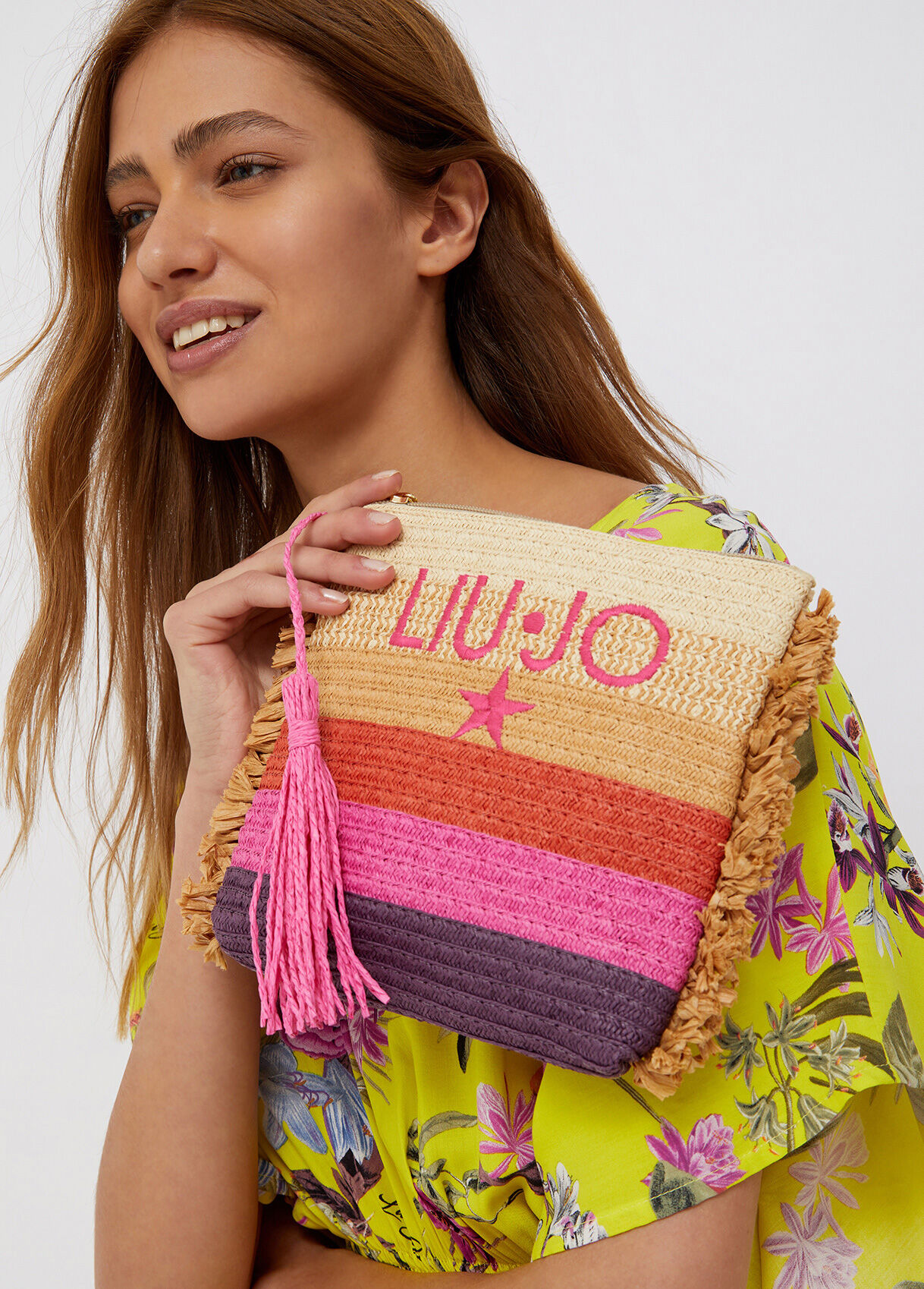 Pochette da mare con frange