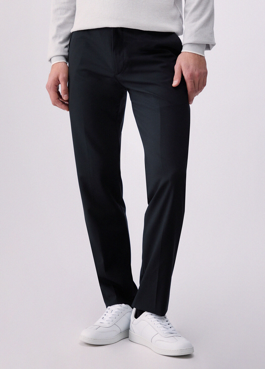 Pantal&oacute;n de corte recto negro Liu Jo - large image number 0