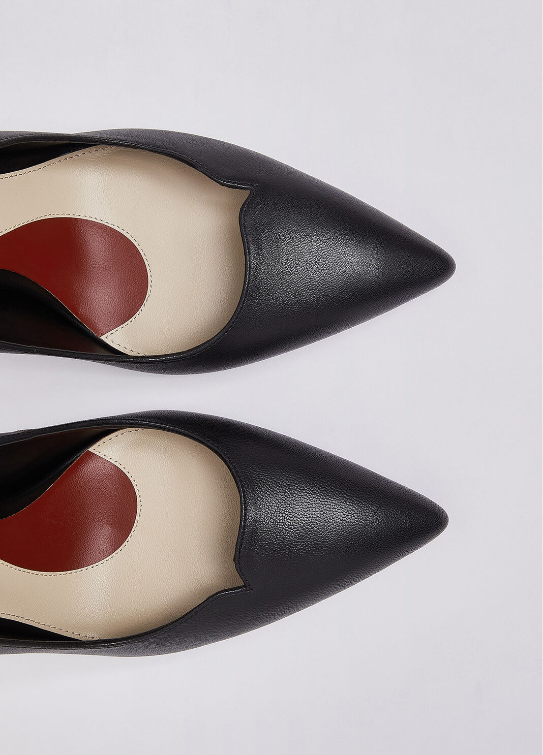 Pumps aus weich Nappaleder Schwarz Liu Jo - large image number 5