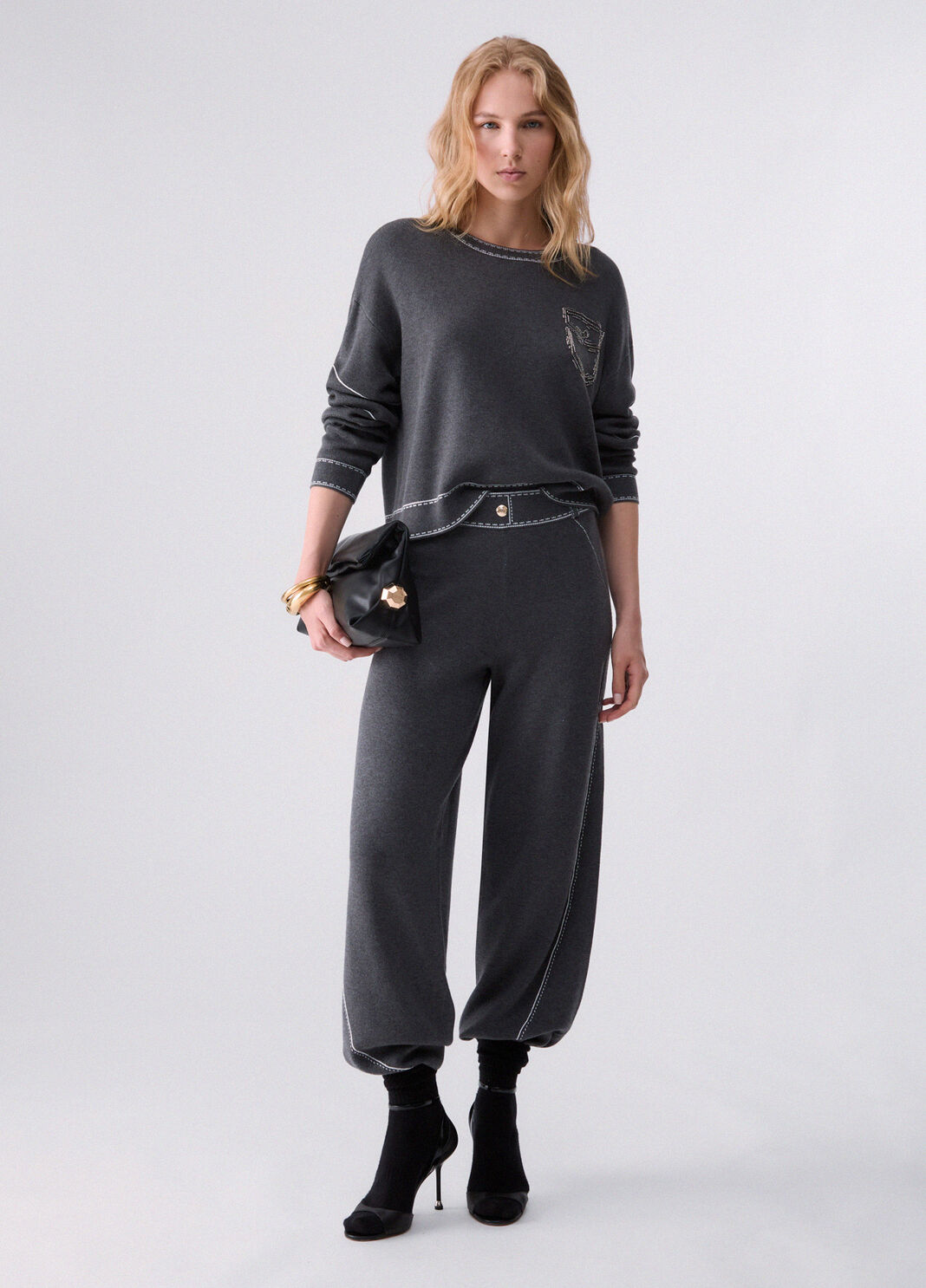 Pantalon avec surpiq&ucirc;res contrast&eacute;es gris Liu Jo - large image number 5