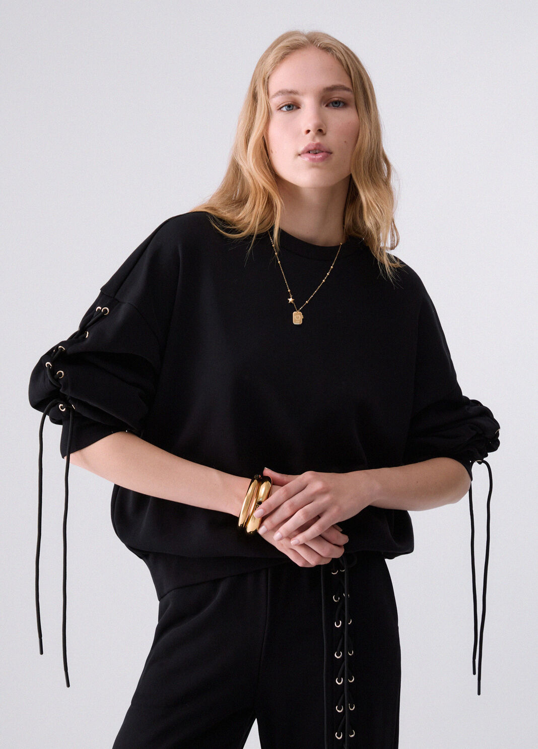Sweatshirt mit Schn&uuml;rung schwarz Liu Jo - large image number 0