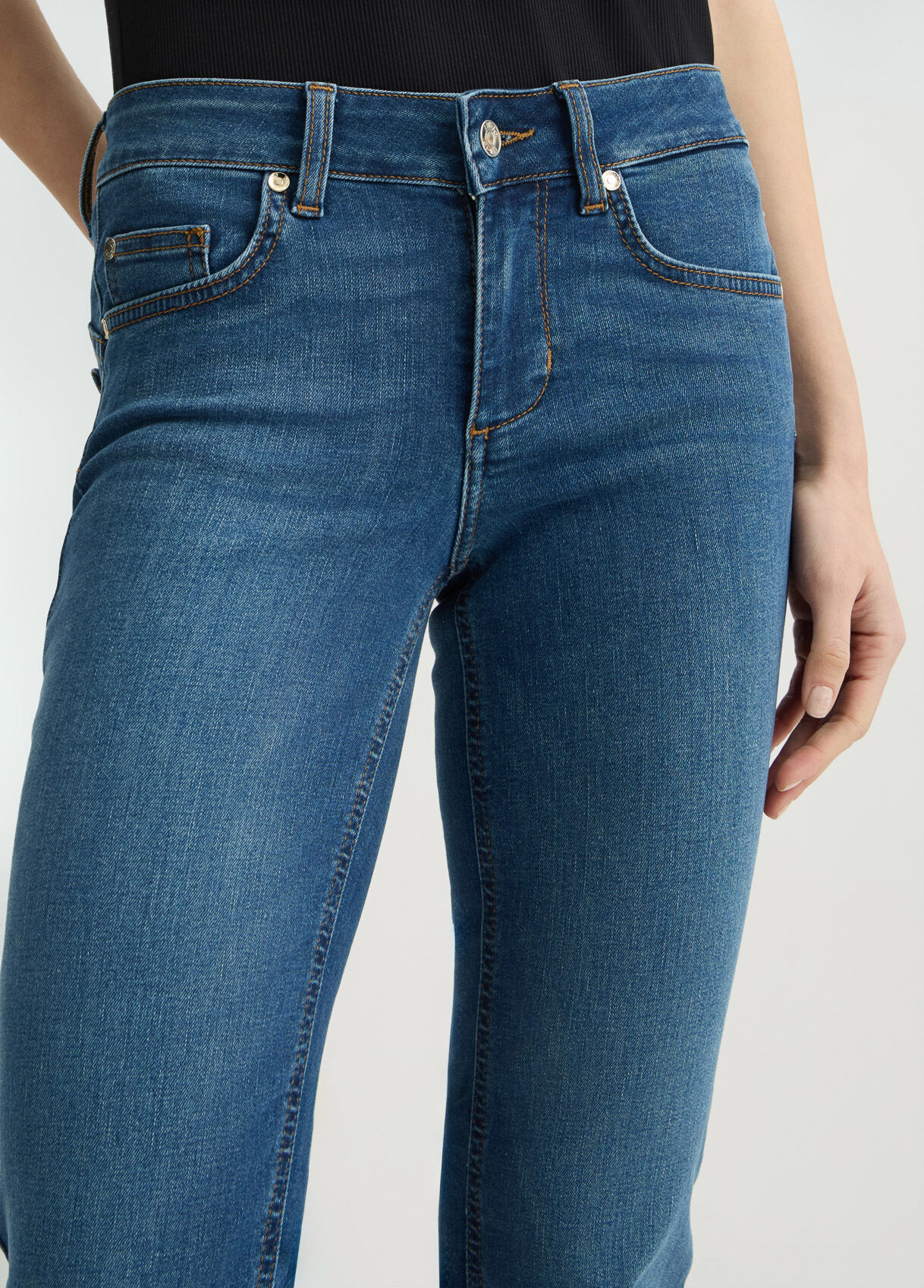 Bottom-Up-Jeans mit Slim-Fit Farbe Denimblau | Liu Jo