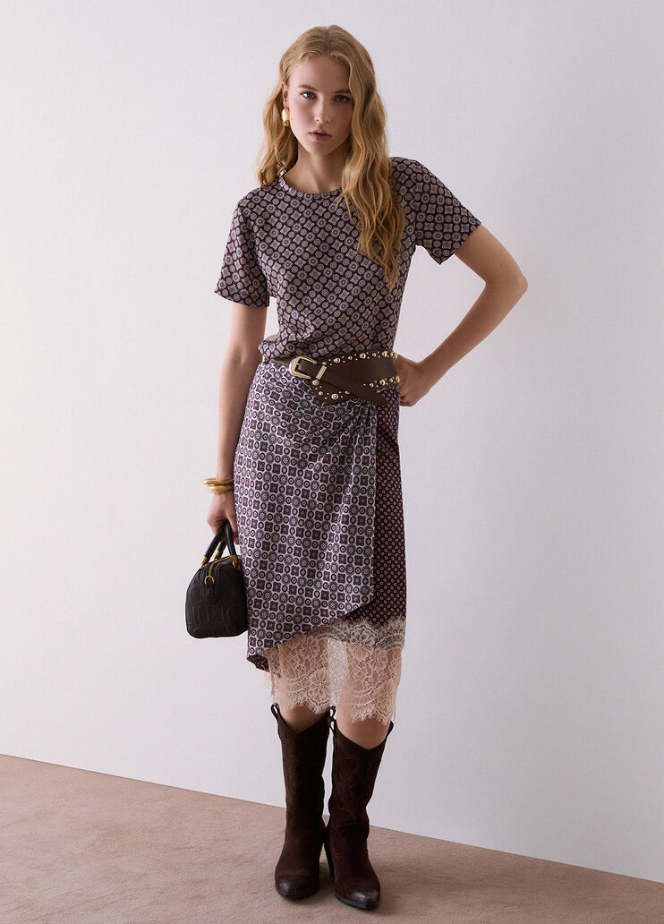 Top with Lace Details aubergine Liu Jo - medium
