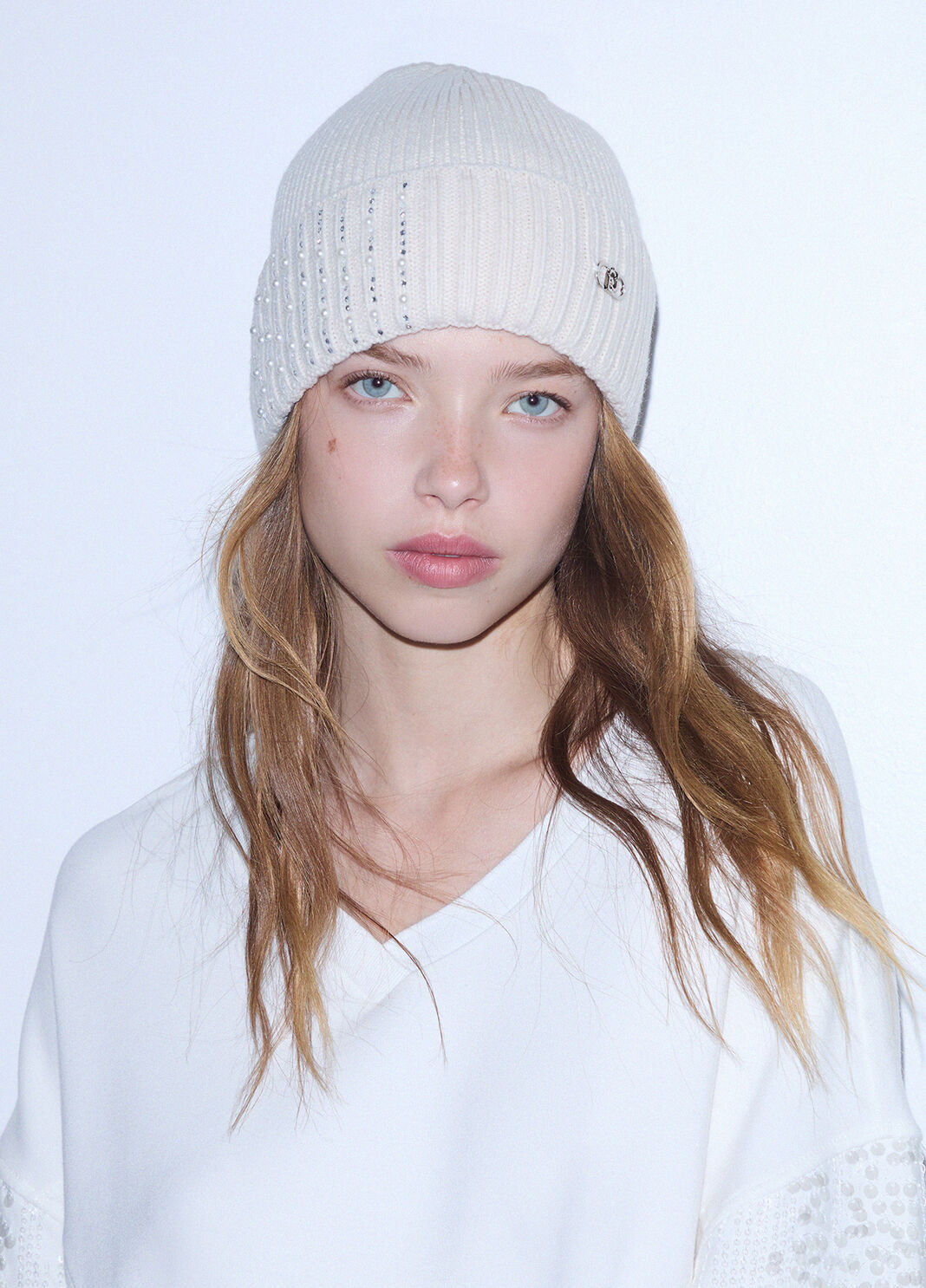 Knitted Hat with Embellishments butter Liu Jo - large image number 0