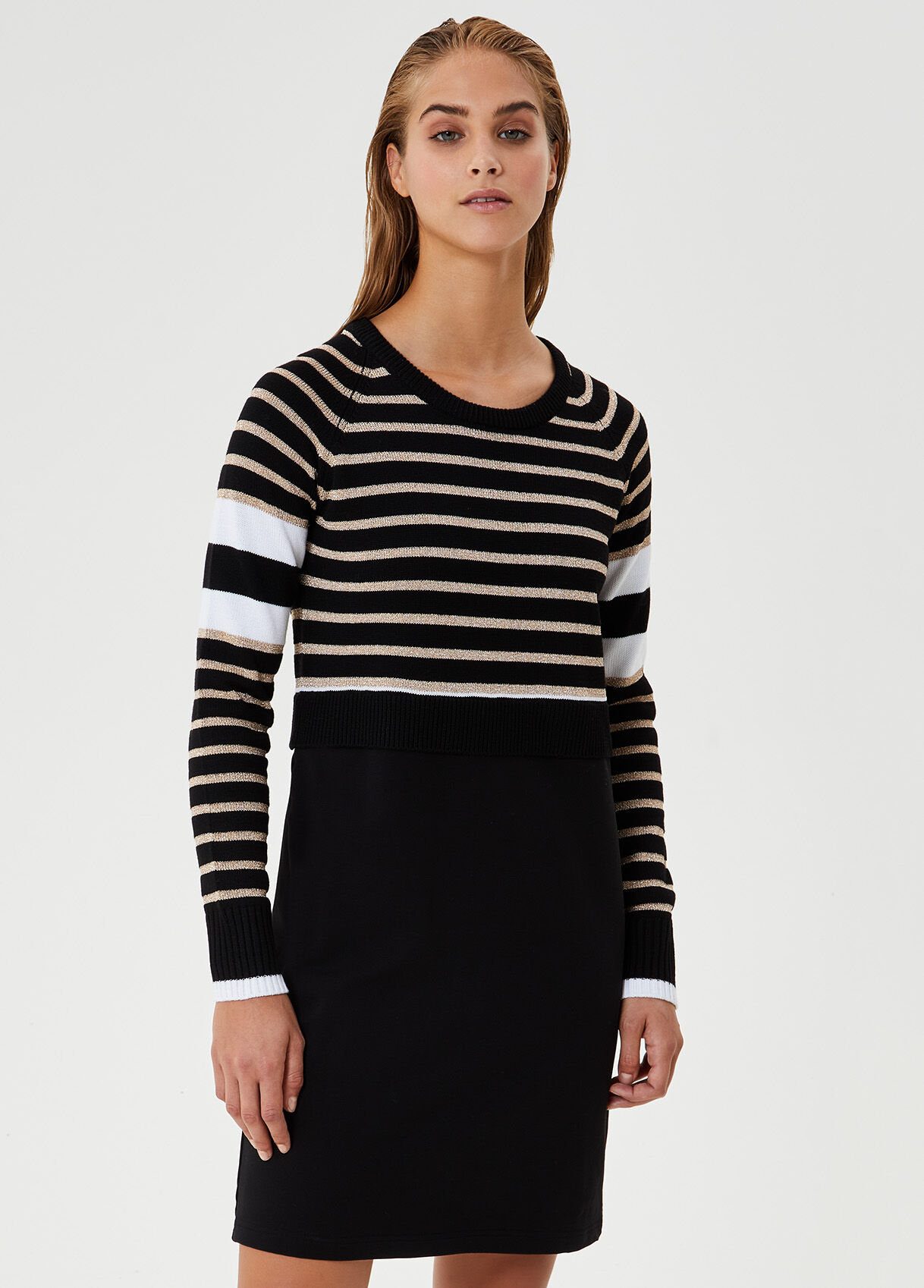 Short striped dress