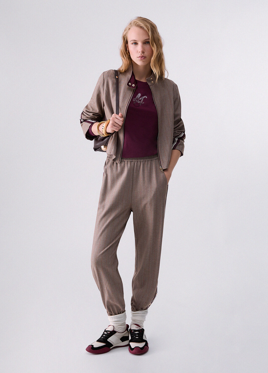 T-shirt avec logo et strass aubergine Liu Jo - large image number 5