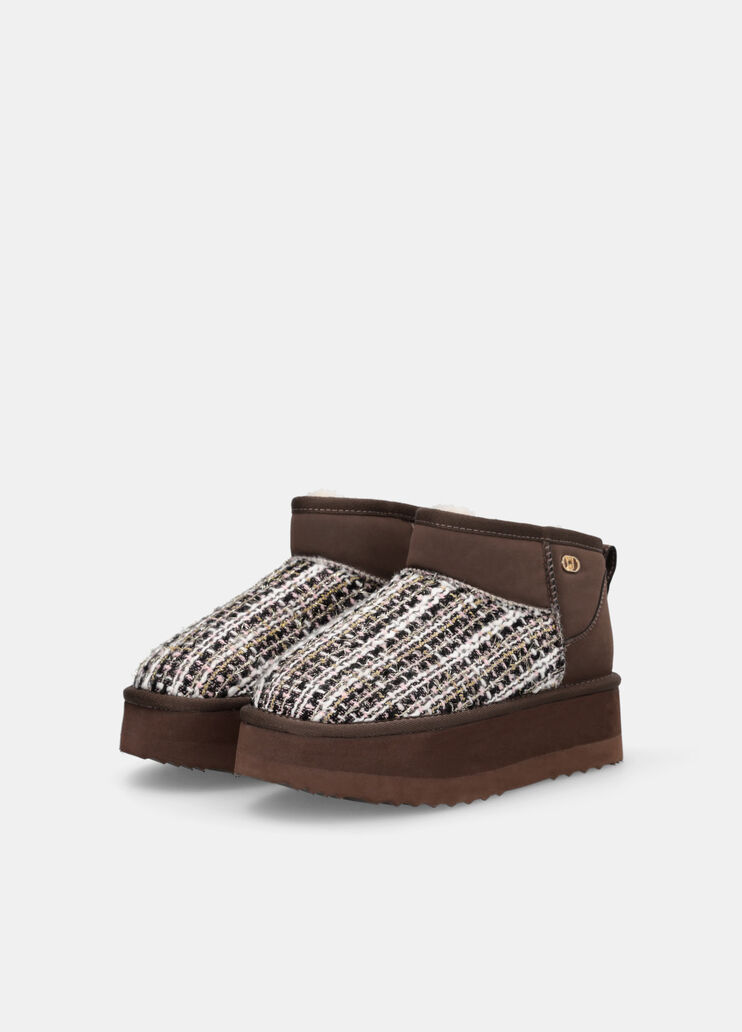 Stivaletti warm con dettaglio bouclé ebano Liu Jo - medium Stivaletti warm con dettaglio bouclé ebano Liu Jo - medium