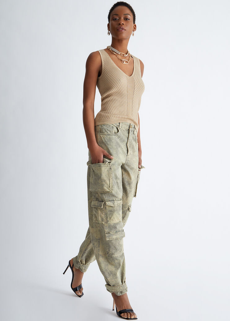 Eco-friendly gilet gold-colour Liu Jo - look Eco-friendly gilet gold-colour Liu Jo - look