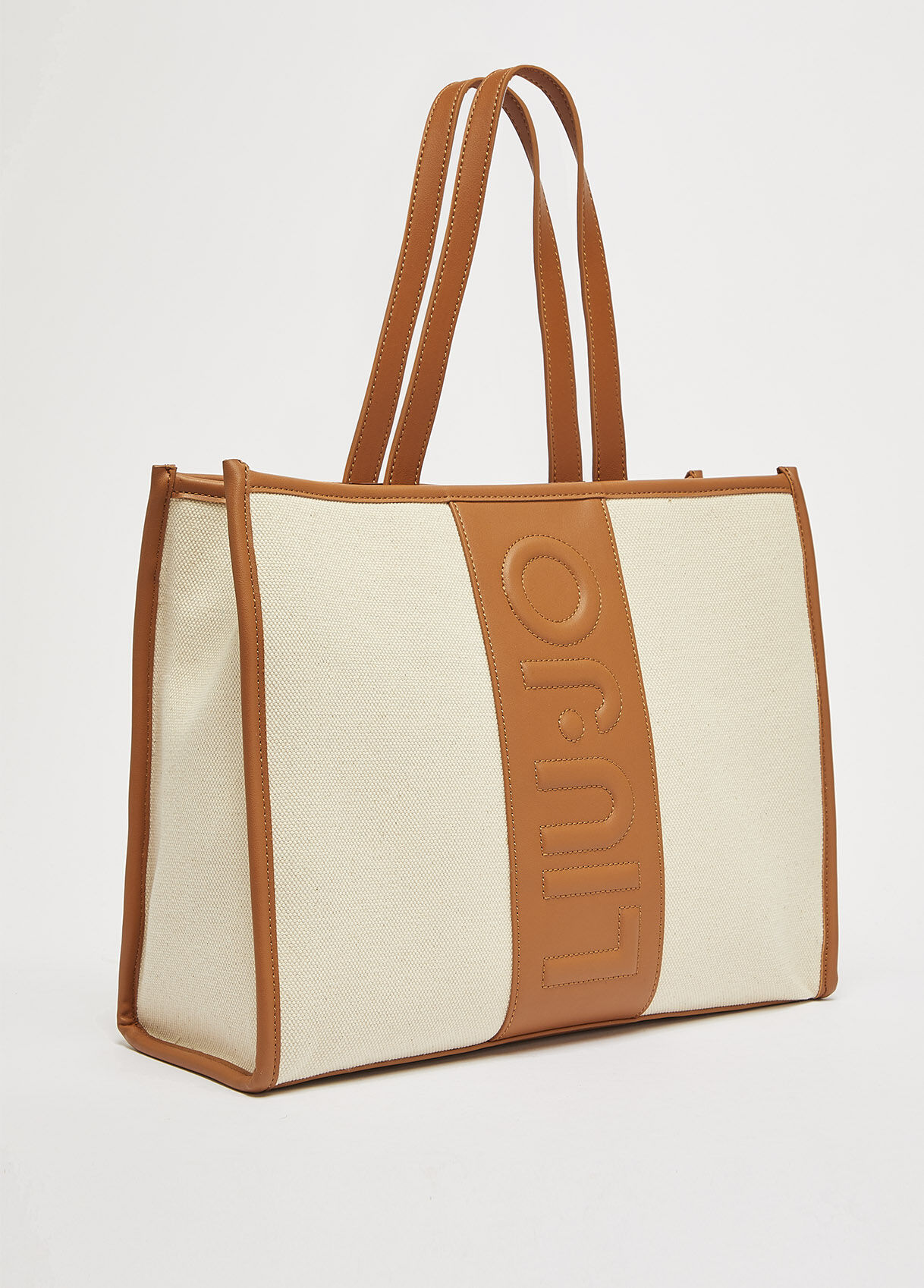 Eco friendly shopping bags