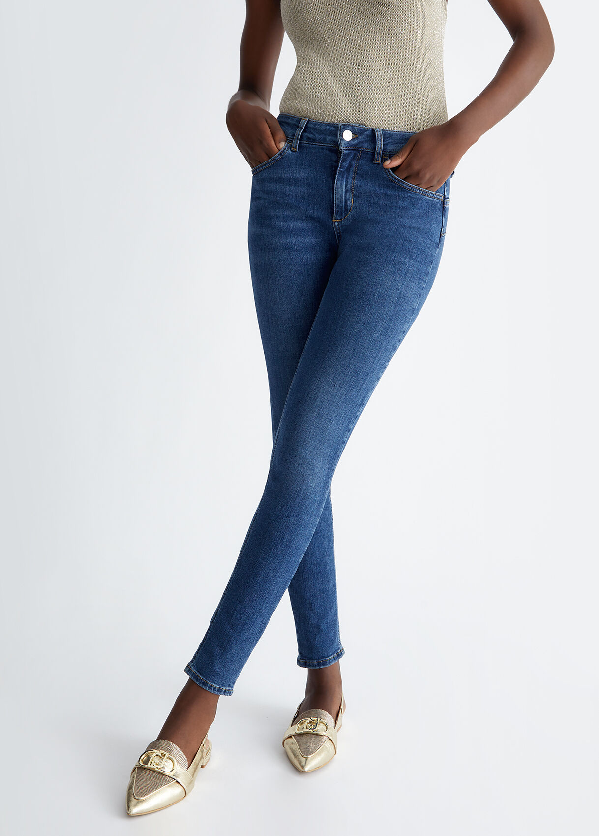 Skinny jeans on sale vita alta