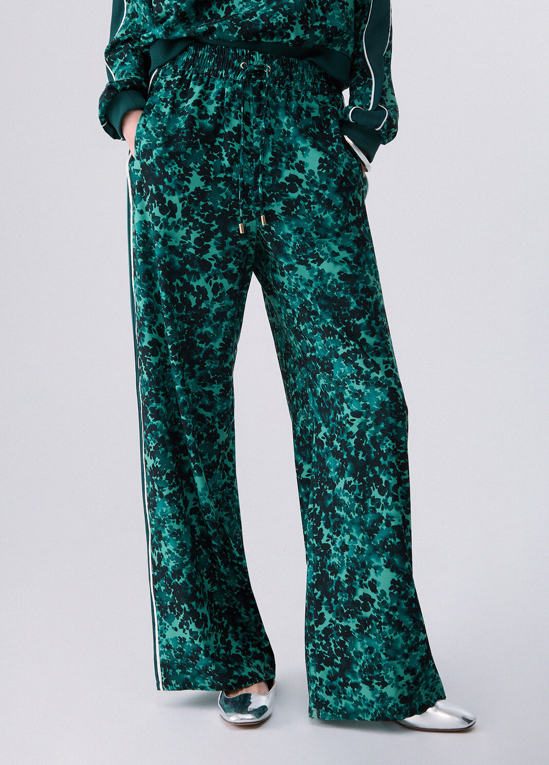 Pantalon en cr&ecirc;pe vert Liu Jo - large image number 0