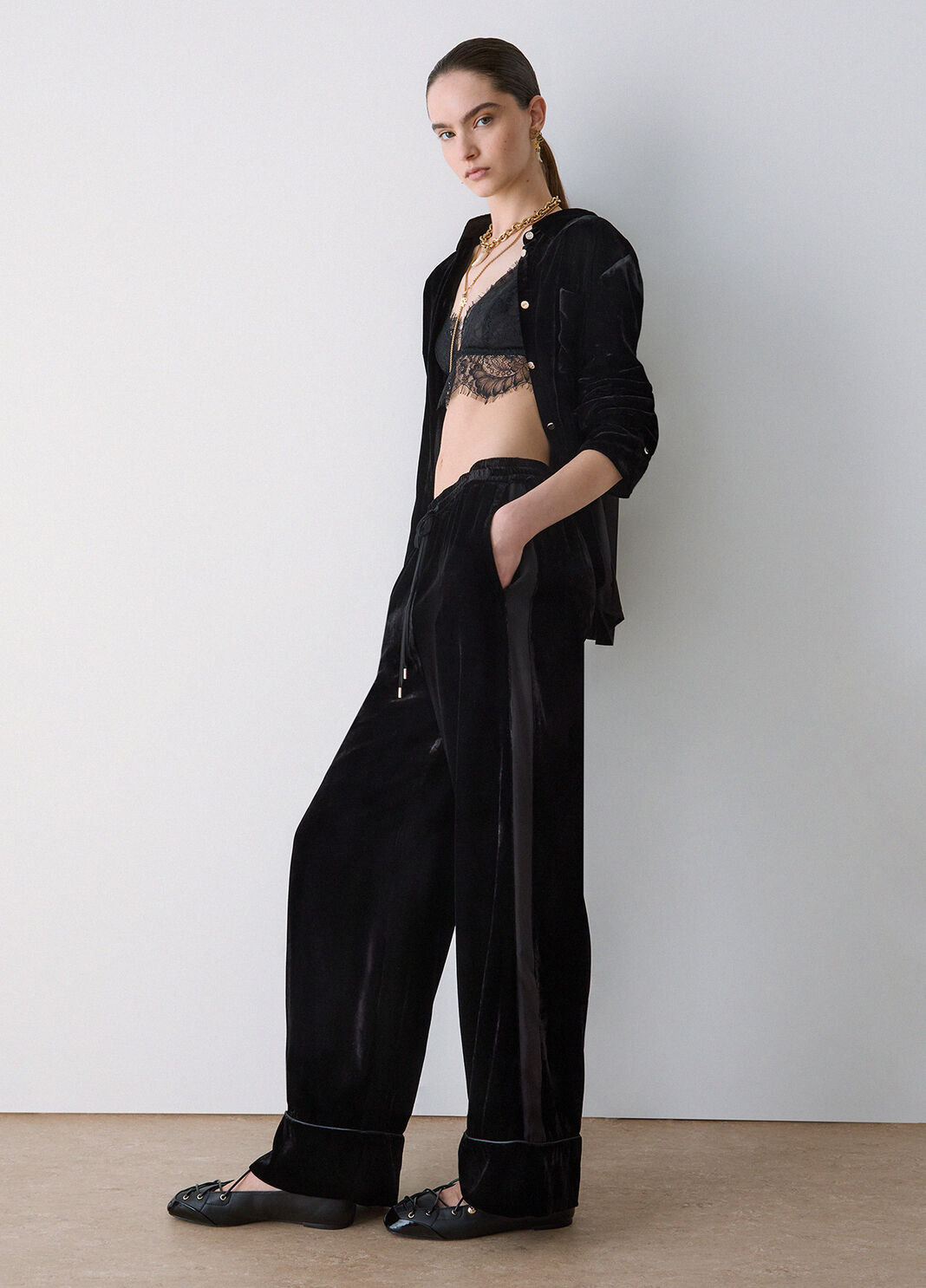 Long trousers in velvet black Liu Jo - large image number 3
